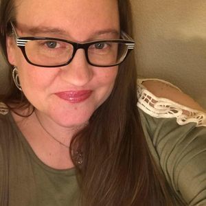 Meet your Posher, Annie